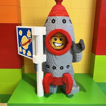 LEGO Discovery Center - Kids Activities Near Me - Springfield, Virginia