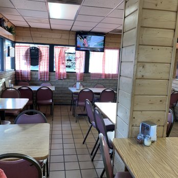 The Riverside Pizzeria - Pizza Near Me - Roseville, California
