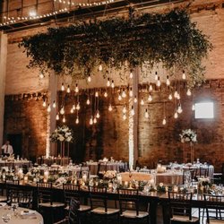 Christmas Decor by Curb Infusion