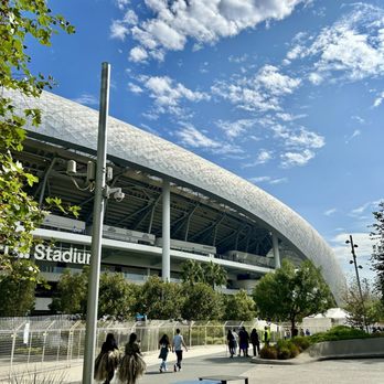 SoFi Stadium - Stadiums & Arenas Near Me - Inglewood, California SoFi Stadium - Stadiums & Arenas Near Me - Inglewood, California