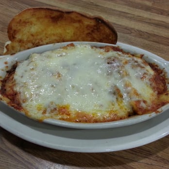 Gus Streetside Cafe - $6.99 - Lasagna - 4 Stars - Better than most, but what makes this lasagna stand apart is the value! - American Near Me - Greenville, South Carolina Gus Streetside Cafe - $6.99 - Lasagna - 4 Stars - Better than most, but what makes this lasagna stand apart is the value! - American Near Me - Greenville, South Carolina