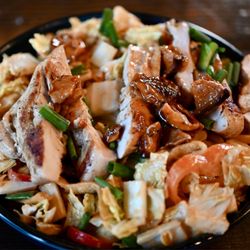 Out of Bounds Craft Kitchen and Biergarten - Thai Chicken Salad