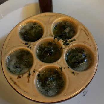 Mama Pizza, Pasta & More - Italian Near Me - Porto, 13 Mama Pizza, Pasta & More - Italian Near Me - Porto, 13