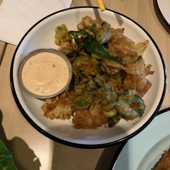 Gai Noi - Fried Calamari - Desserts Near Me - Minneapolis, Minnesota Gai Noi - Fried Calamari - Desserts Near Me - Minneapolis, Minnesota