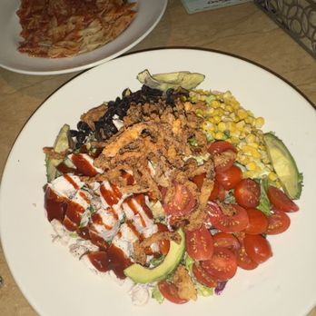 The Cheesecake Factory - Bbq Barbeque Ranch Chicken Salad - Desserts Near Me - Birmingham, Alabama