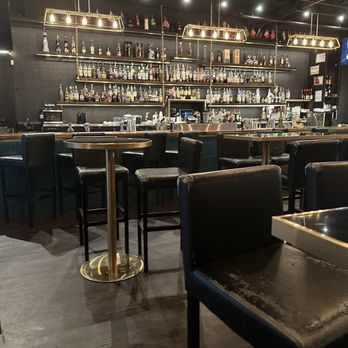 Watson's - Cocktail Bars Near Me - Toronto, Ontario