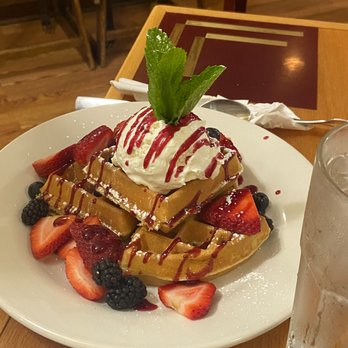 Frida's Breakfast & Lunch - Breakfast & Brunch Near Me - Evanston, Illinois Frida's Breakfast & Lunch - Breakfast & Brunch Near Me - Evanston, Illinois
