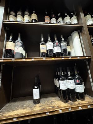 Potomac Wines & Spirits by null