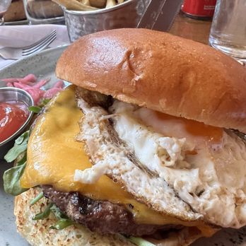 Sage Leaf - Burger @Only1Christinelu - New American Near Me - Incline Village, Nevada Sage Leaf - Burger @Only1Christinelu - New American Near Me - Incline Village, Nevada