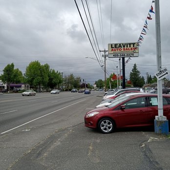 Leavitt Auto Sales - Looking South Westerly along evergreen highway 99 - Car Dealers Near Me - Everett, Washington Leavitt Auto Sales - Looking South Westerly along evergreen highway 99 - Car Dealers Near Me - Everett, Washington