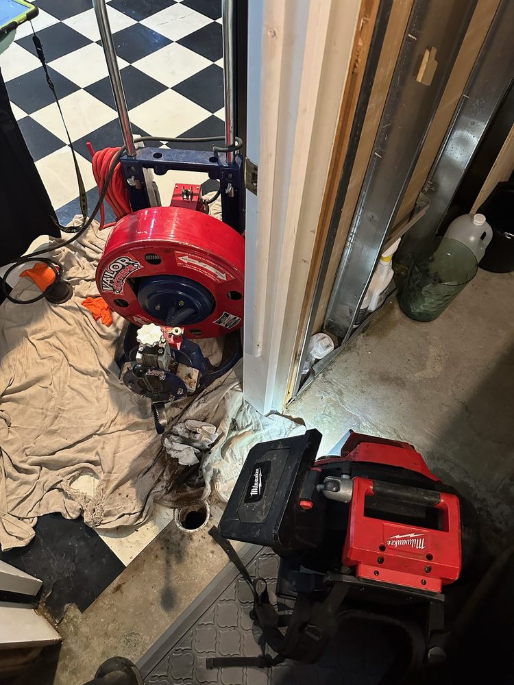 Slide of Rapid Response Plumbing