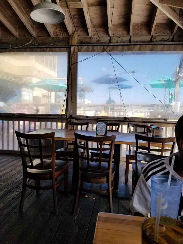 Angler's Beachside Grill