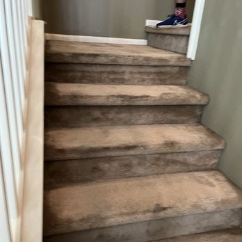 Serv One Carpet Cleaning - Dirt on each step - Carpet Cleaning Near Me