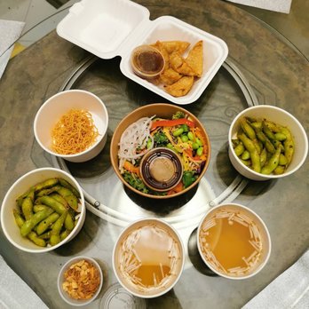 Komomo - a variety of asian food in bowls - Vegan Near Me - Montreal, Quebec Komomo - a variety of asian food in bowls - Vegan Near Me - Montreal, Quebec