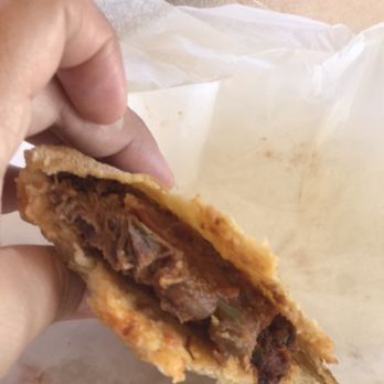 Live Oak Drive Thru - Guisado - Tex-Mex Near Me - Uvalde, Texas