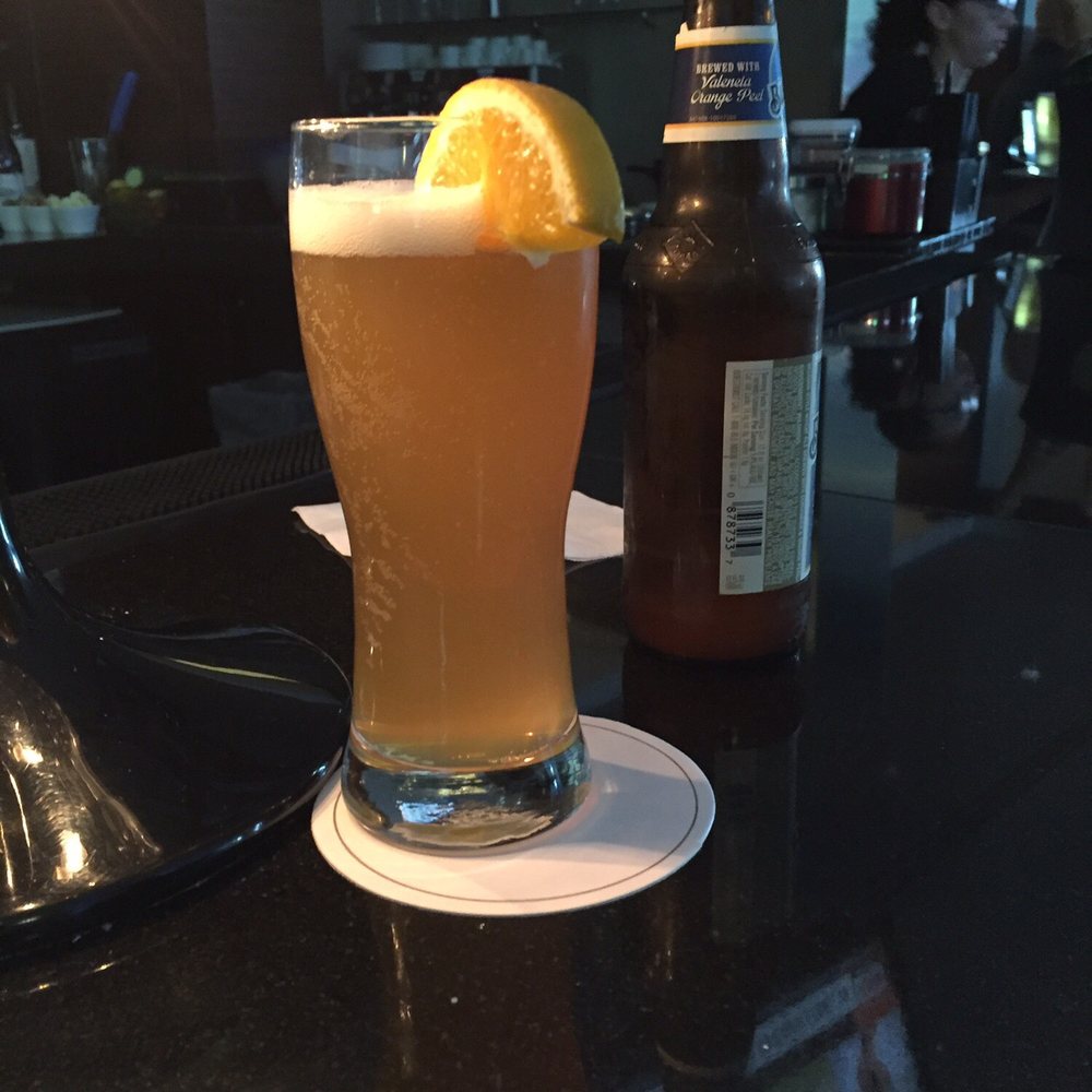 Liberté Restobar - Blue moon - Lounges Near Me - Philadelphia, Pennsylvania