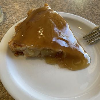 Thunderbird Restaurant - Apple pie with butter rum sauce - American Near Me - Mt. Carmel Junction, Utah Thunderbird Restaurant - Apple pie with butter rum sauce - American Near Me - Mt. Carmel Junction, Utah
