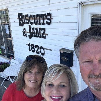 Biscuits & Jamz - Breakfast & Brunch Near Me - Lake Charles, Louisiana