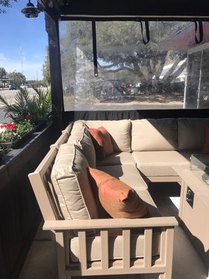 Finz Bar & Grill by null