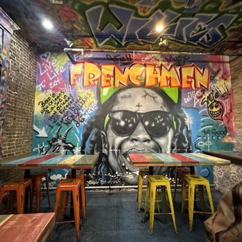 Willie's Chicken Shack - Art (lil Wayne) - Soul Food Near Me - New Orleans, Louisiana