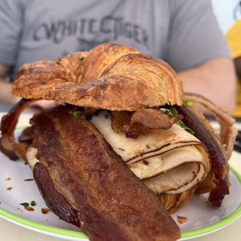 Bacon Bitch - CLUB - Sandwiches Near Me - Miami Beach, Florida