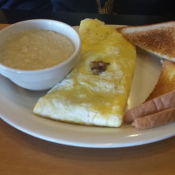 Eggs Up Grill - Built your own omelet... Ham and mushroom - Breakfast & Brunch Near Me - Myrtle Beach, South Carolina