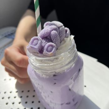 Lapisara Eatery - Iced UBE Latte - Breakfast & Brunch Near Me - San Francisco, California