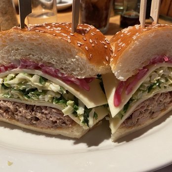 The Honor Bar - Pulled pork sandwich is yummy - Bars Near Me - Santa Barbara, California The Honor Bar - Pulled pork sandwich is yummy - Bars Near Me - Santa Barbara, California