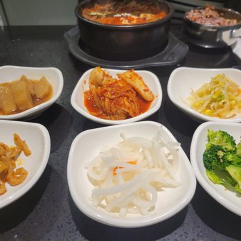 Huh Ga Ne - Banchan - Korean Near Me - Toronto, Ontario Huh Ga Ne - Banchan - Korean Near Me - Toronto, Ontario