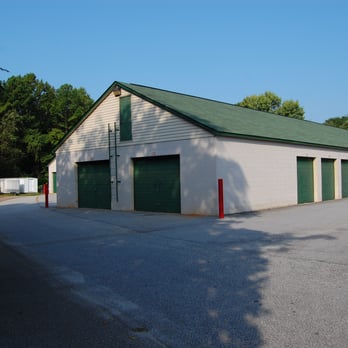 Paladin Quarters Mini Storage - Typical construction outside buildings - Self Storage Near Me - Greenville, South Carolina Paladin Quarters Mini Storage - Typical construction outside buildings - Self Storage Near Me - Greenville, South Carolina