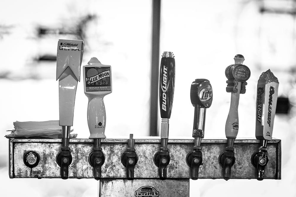 Social spots from Bogey's Pub & Grille