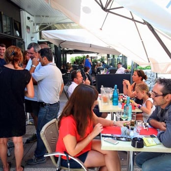 Bar Le Schuss - Restaurants Near Me - Voiron, 38 Bar Le Schuss - Restaurants Near Me - Voiron, 38