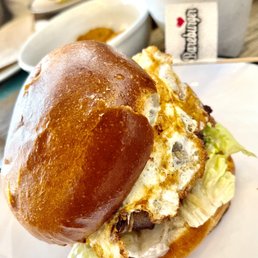 Burger with extra fried egg! Burger with extra fried egg!