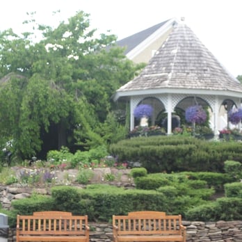 Gazebo Inn Ogunquit - Bed & Breakfast Near Me - Ogunquit, Maine