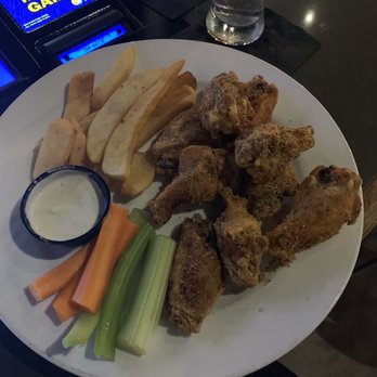 The Lodge at St Rose - Lemon pepper wings - Pubs Near Me - Henderson, Nevada The Lodge at St Rose - Lemon pepper wings - Pubs Near Me - Henderson, Nevada