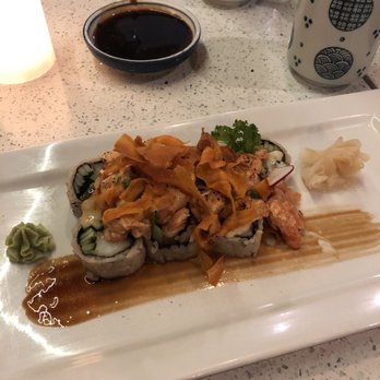 Issmi Japanese Restaurant - Japanese Near Me - North York, Ontario