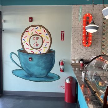 Dip and Sip Donuts - Donuts Near Me - Glenview , Illinois