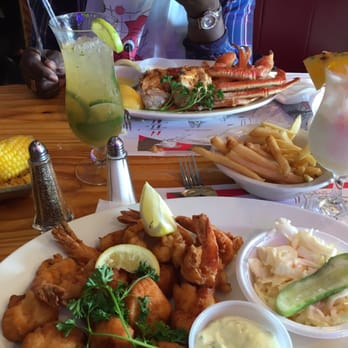 Sammys Fish Box - Scallops, snow crabs, shrimp, mojito, and Pina colada. - Seafood Near Me - Bronx, New York Sammys Fish Box - Scallops, snow crabs, shrimp, mojito, and Pina colada. - Seafood Near Me - Bronx, New York