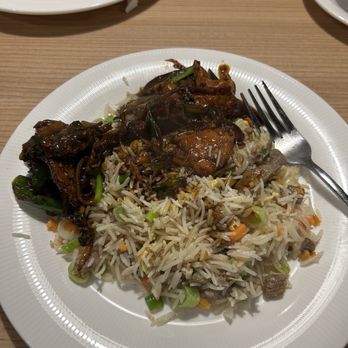 Ginsoy - Mangolian beef and beef fried rice - Halal Near Me - Richmond, Texas