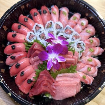 Kuidaore Handroll Bar - Best catering option for our party! - Bars Near Me - Oakland, California Kuidaore Handroll Bar - Best catering option for our party! - Bars Near Me - Oakland, California