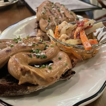 Meat & Potatoes - New American Near Me - Pittsburgh, Pennsylvania