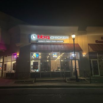 bb.q Chicken Lone Tree - Outside - Chicken Wings Near Me - Lone Tree, Colorado bb.q Chicken Lone Tree - Outside - Chicken Wings Near Me - Lone Tree, Colorado