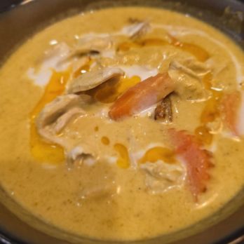 Sen Khao Soi - Yellow curry with chicken was creamy and super good. - Thai Near Me - Las Vegas, Nevada Sen Khao Soi - Yellow curry with chicken was creamy and super good. - Thai Near Me - Las Vegas, Nevada