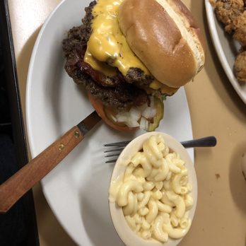 Tip Top Cafe - American Near Me - San Antonio, Texas