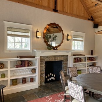 Maggy Hawk - Tasting room Interior - light and bright - Wineries Near Me - Philo, California