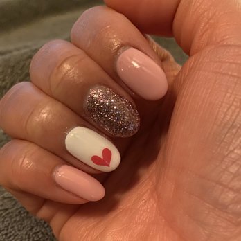 Bella Mia Nails & Spa - Valentine Day Design - Nail Salons Near Me - Las Vegas, Nevada