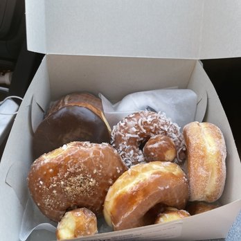Mazzoa Donuts - Half a dozen - Donuts Near Me - Las Vegas, Nevada Mazzoa Donuts - Half a dozen - Donuts Near Me - Las Vegas, Nevada