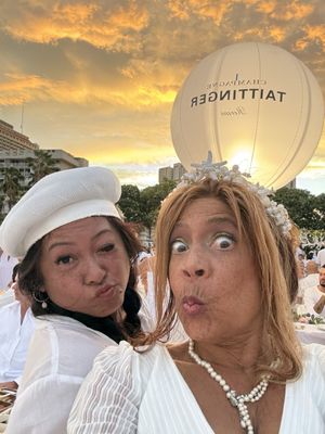 Hawaii Convention Center by null