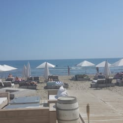 Le White Beach