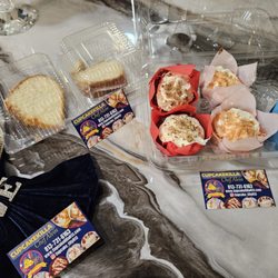 Cupcake City 813 - Delicious, moist and mouth melting pound cake. Different velvet flavor cupcakes! Just Delicious delights!